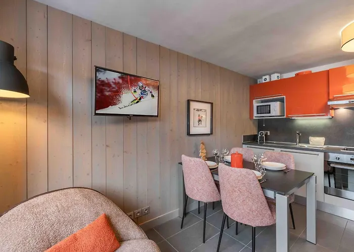 公寓 Spacieux Contemporain A Avec Parking Et Wifi - Fr-1-563-99 谷雪维尔